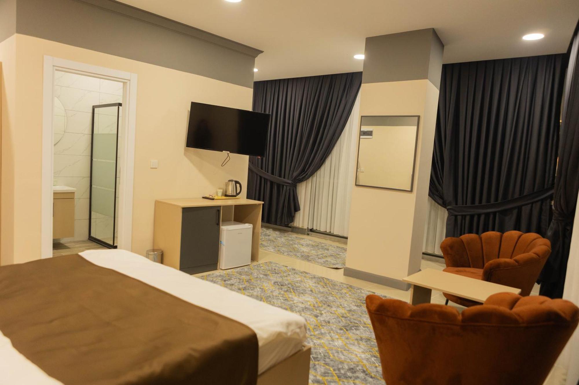 City Night Suites & Hotels Cekme Екстериор снимка